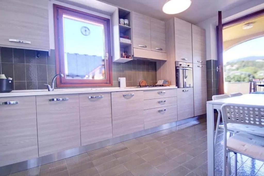 Casa Di Gio Apartment Pettenasco Bagian luar foto