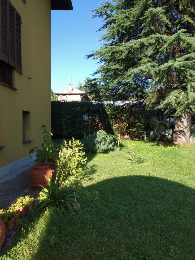Casa Di Gio Apartment Pettenasco Bagian luar foto