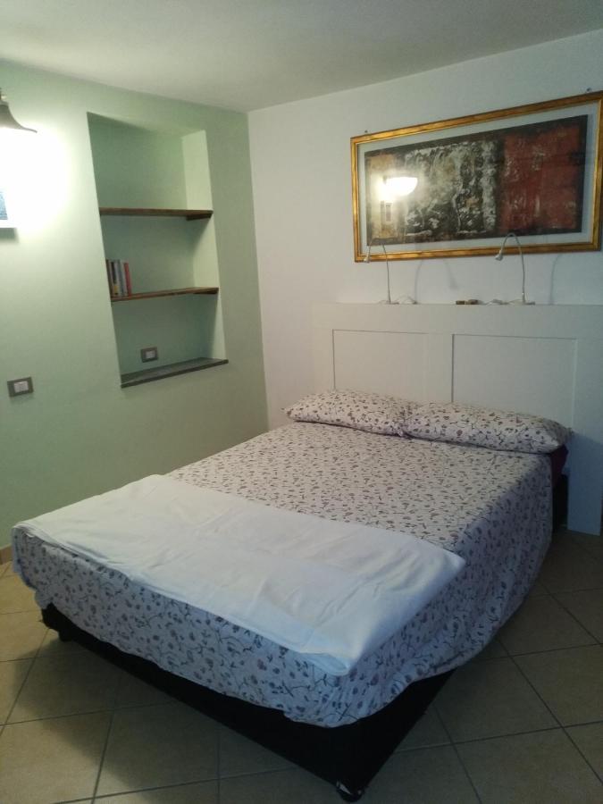 Casa Di Gio Apartment Pettenasco Bagian luar foto