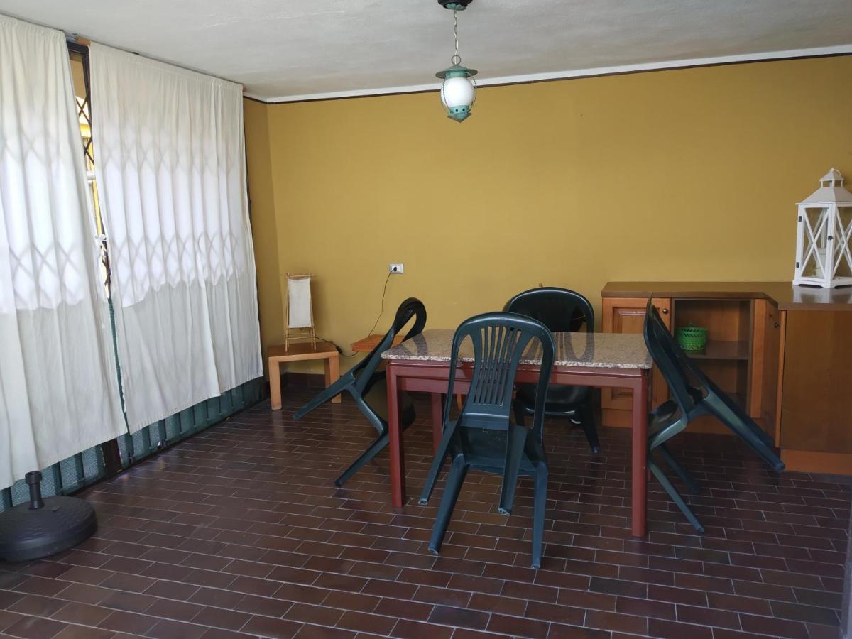 Casa Di Gio Apartment Pettenasco Bagian luar foto